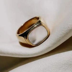 HEYMAEVE Opulence Ring Size 6